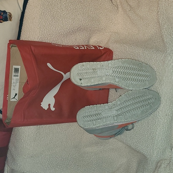 Puma wedge heel sneakers Grey and Coral Orange US women's 9.5. - Picture 3 of 6